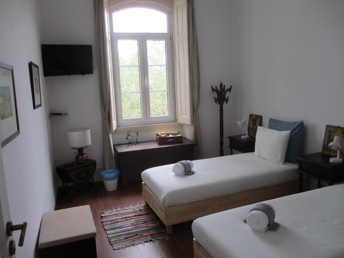 Vale Do Sol Hostel Sintra Bagian luar foto